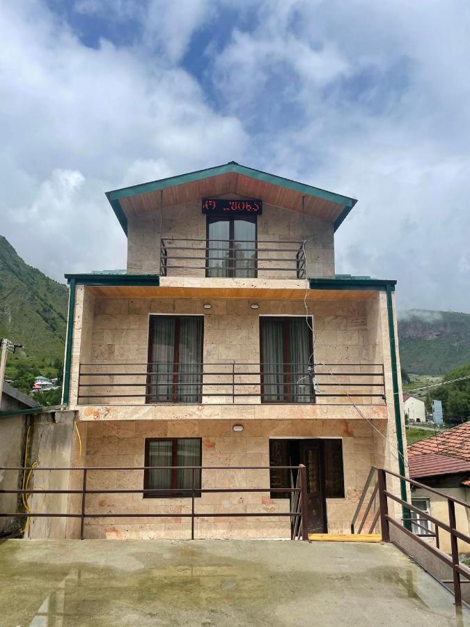 Hotel Shina Kazbegi Exterior foto